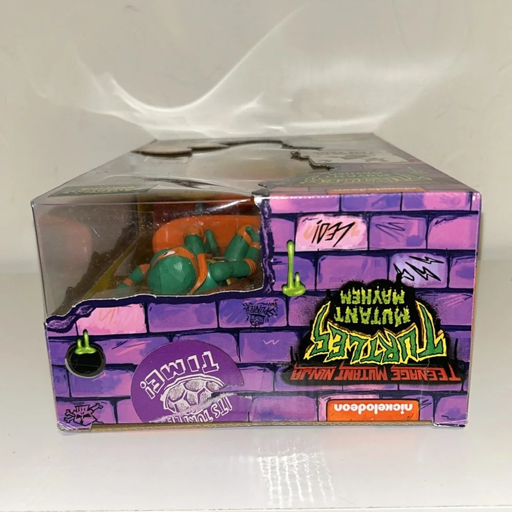 Teenage Mutant Ninja Turtles Mutant Mayhem Michelangelo Half Pipe RC Vehicle
